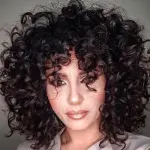 Ricci voluminosi: asciugatura, styling e prodotti